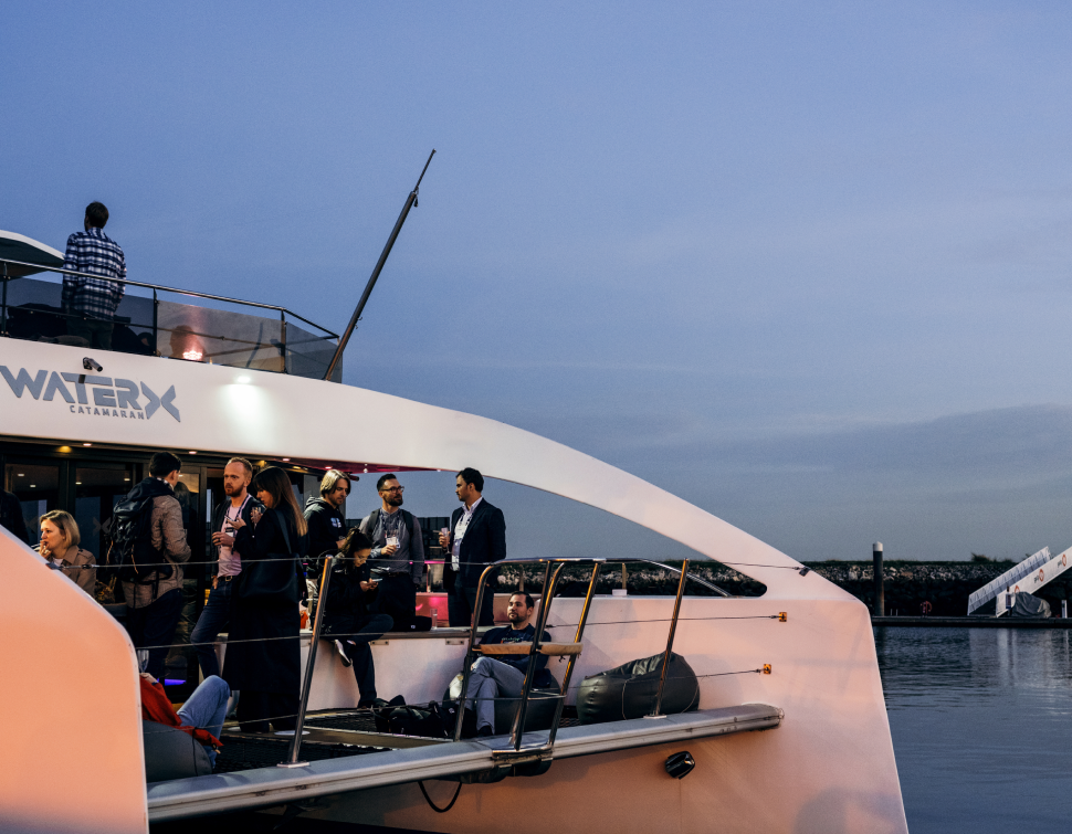 Be Globe - Yacht Party